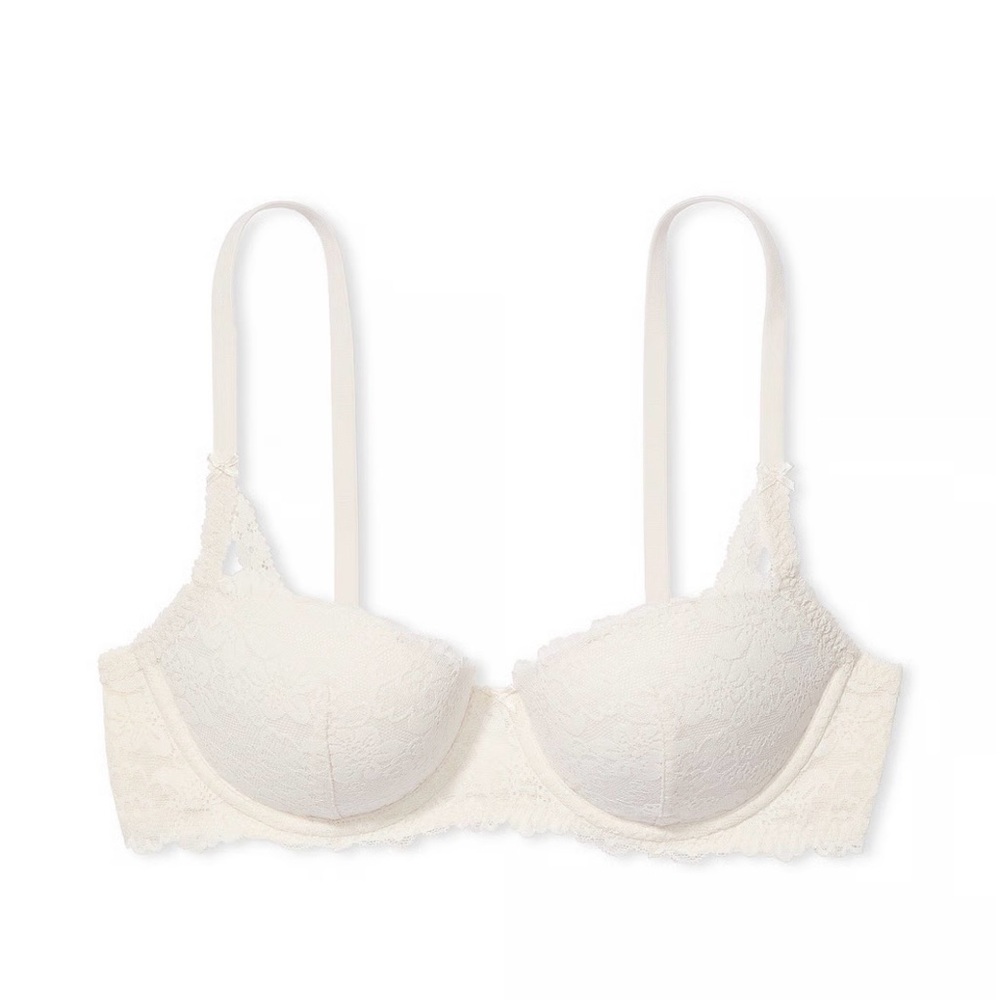 Victoria's Secret Lace Underwire Bra - Cream
